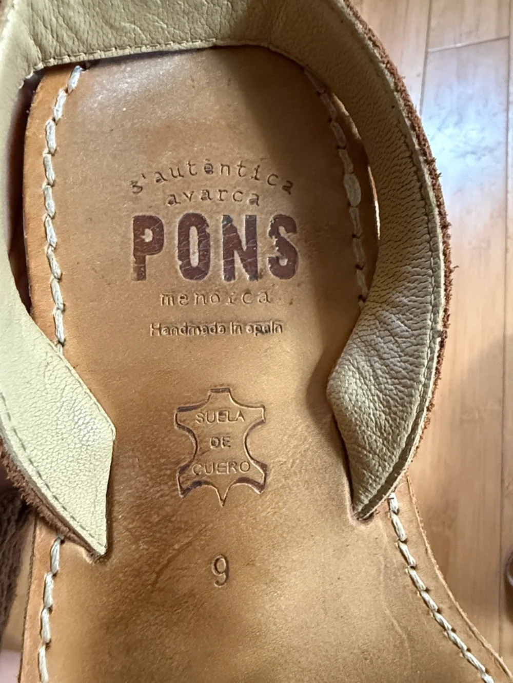 Pons Classic Strap Avarca Sandal, size 9 - Picture 3 of 4